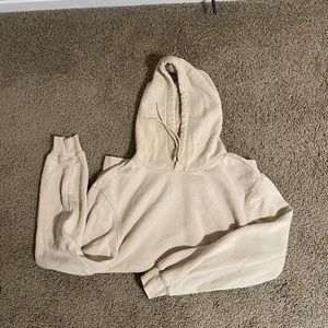 CREAM HOODIE